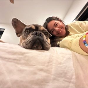 Meet your Posher, Abby